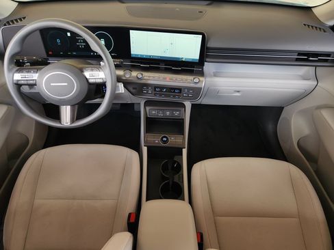 Used 2024 Hyundai Kona SE FWD image 27