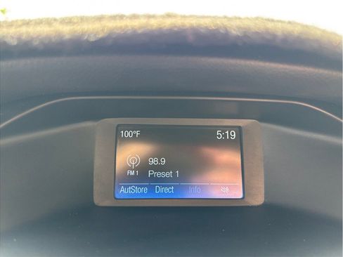 Used 2016 Ford Focus SE w/ SE Sport Package FWD image 20