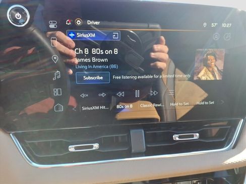 Used 2026 Chevrolet Equinox ACTIV w/ Convenience Package III image 22