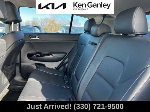 Used 2020 Kia Sportage EX w/ Option Group 15 image 10