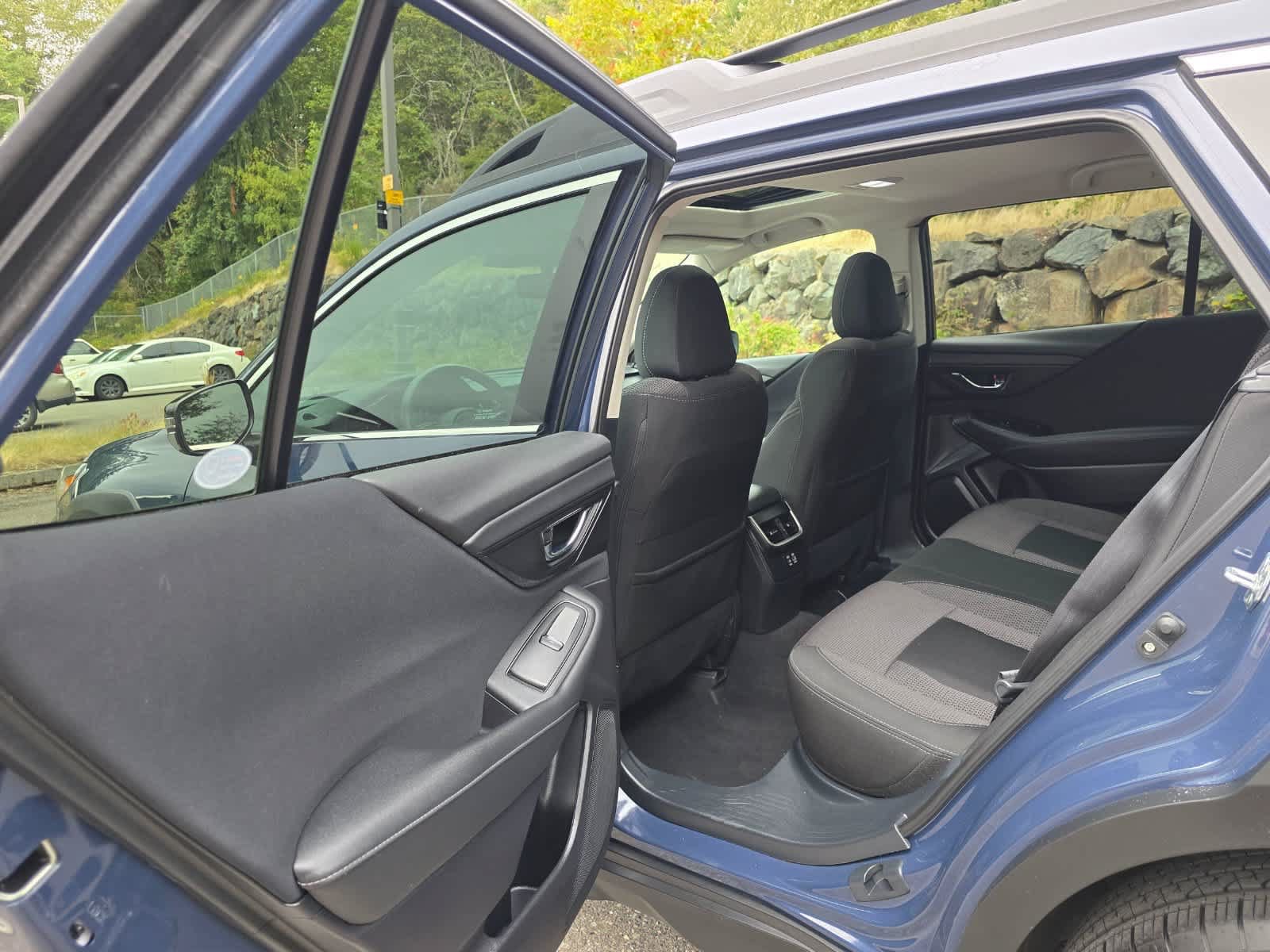 Certified 2025 Subaru Outback Premium AWD/4WD image 24