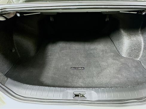 Used 2024 Nissan Altima 2.5 SR image 26