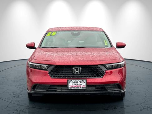 Used 2025 Honda Accord LX image 9