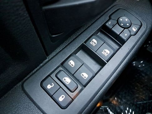 New 2026 RAM 2500 Tradesman AWD/4WD image 27