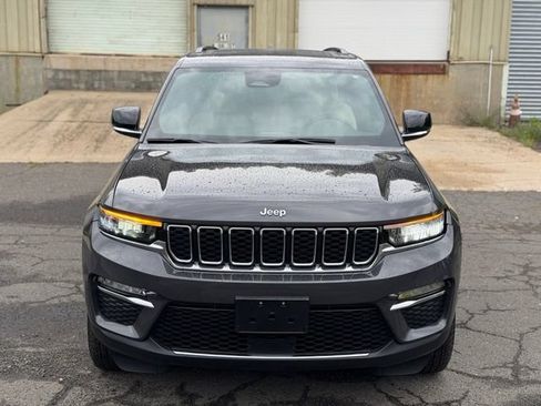 Used 2024 Jeep Grand Cherokee Limited 4xe AWD/4WD image 2