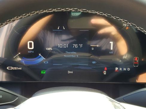 New 2026 Chevrolet Equinox EV LT image 11