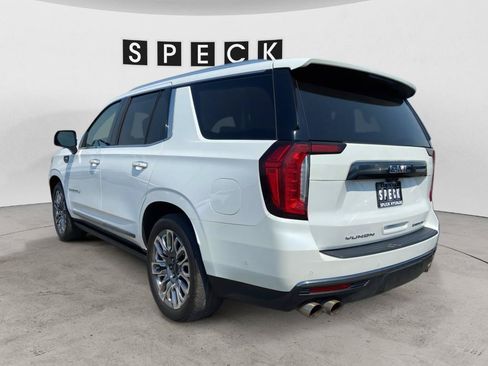 Used 2023 GMC Yukon Denali Ultimate w/ LPO, Floor Liner Package AWD/4WD image 5