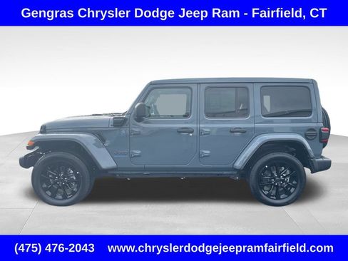 Certified 2025 Jeep Wrangler Unlimited Sahara w/ Safety Group AWD/4WD image 4