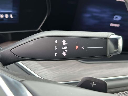 New 2026 Chevrolet Tahoe LS image 12