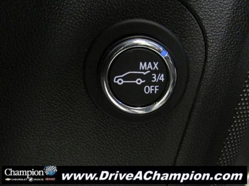 Used 2021 GMC Acadia Denali w/ Denali Ultimate Package image 31