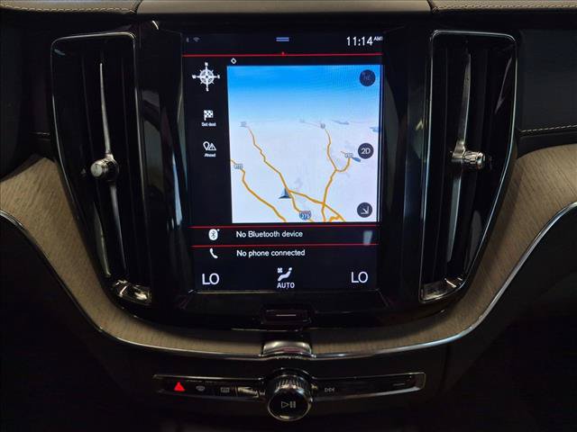 Used 2018 Volvo XC60 T5 Inscription w/ Convenience Package AWD/4WD image 13