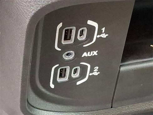 New 2023 RAM 3500 Tradesman w/ Chrome Appearance Group image 15