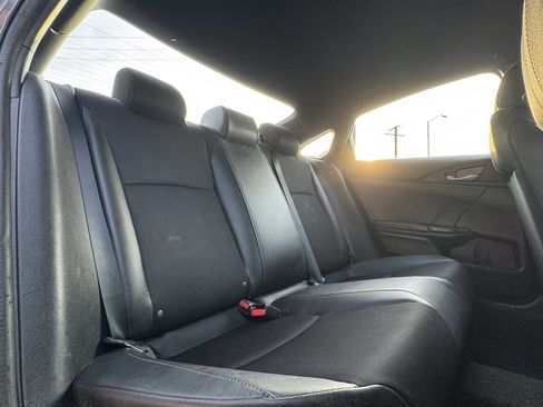 Used 2020 Honda Civic Sport image 32