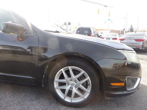 Used 2012 Ford Fusion SEL image 18