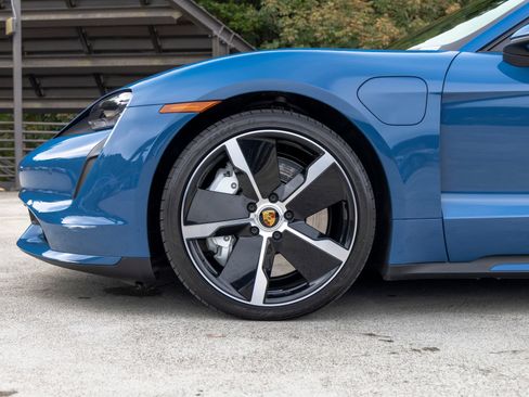 Certified 2024 Porsche Taycan Turbo AWD/4WD image 13
