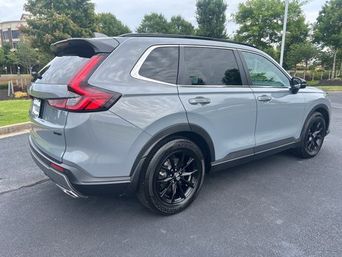 Certified 2025 Honda CR-V Sport-L image 9