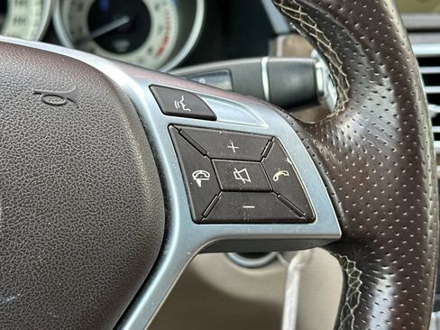 Used 2016 Mercedes-Benz E 350 Sedan image 26