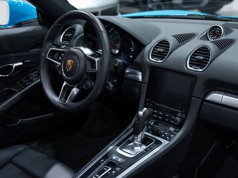 Used 2018 Porsche 718 Boxster S image 56