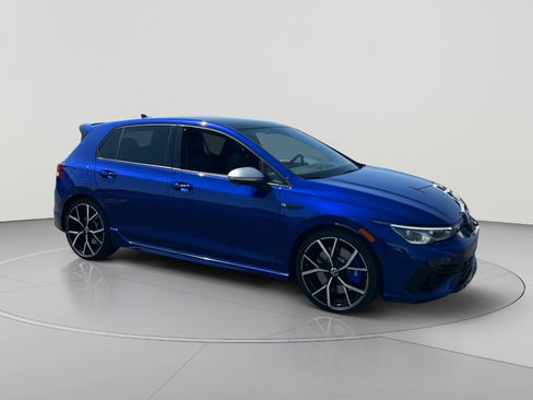 Used 2023 Volkswagen Golf R AWD/4WD image 7