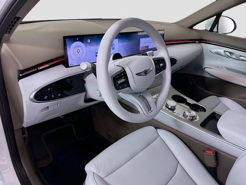 New 2026 Genesis GV70 2.5T Advanced image 9