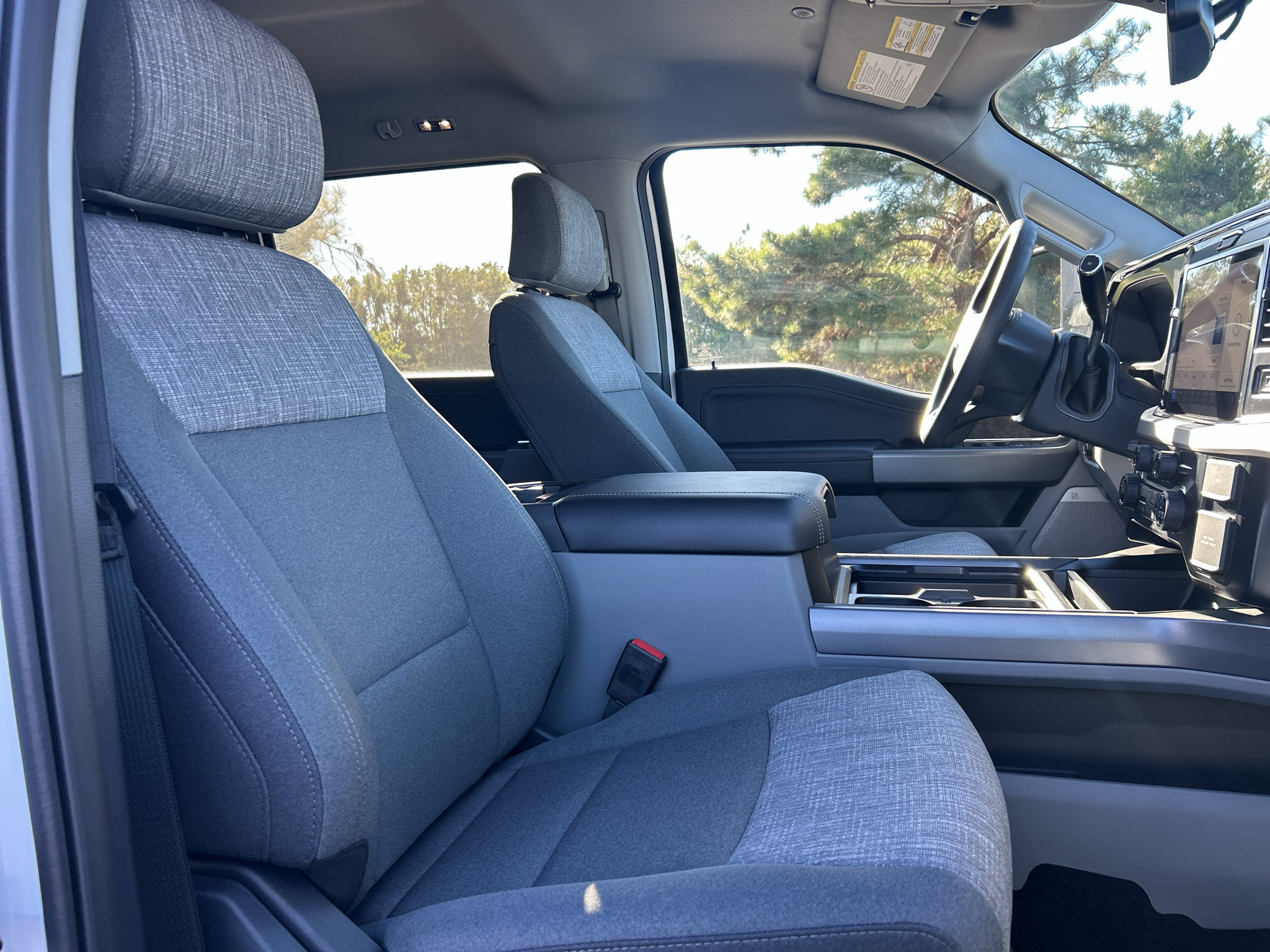 New 2027 Ford F250 XLT w/ XLT Premium Package AWD/4WD image 10
