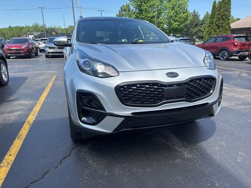 Used 2021 Kia Sportage S w/ S AWD Premium Package image 7