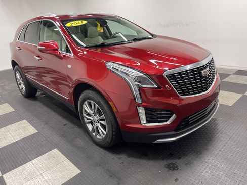 Used 2021 Cadillac XT5 Premium Luxury FWD image 6