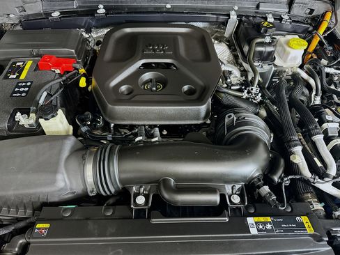 Used 2024 Jeep Wrangler Sahara w/ Technology Group image 33