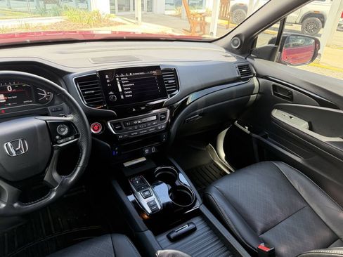 Used 2023 Honda Passport Elite image 19