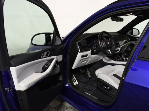 Used 2023 BMW X5 M w/ Executive Package AWD/4WD image 18