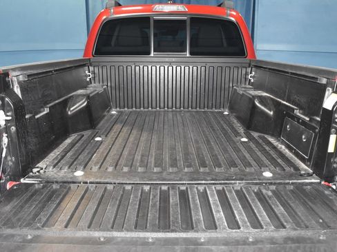 Used 2023 Toyota Tacoma SR image 27