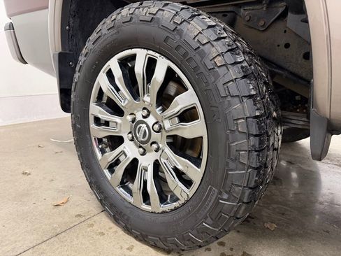 Used 2018 Nissan Titan Platinum Reserve w/ Platinum Utility Package image 33