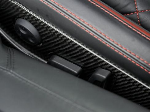 Used 2017 Lamborghini Aventador S AWD/4WD image 22