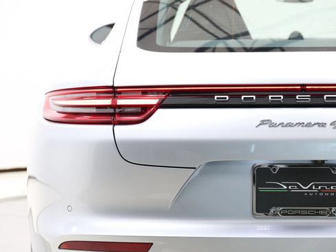 Used 2018 Porsche Panamera 4S Executive w/ Carbon Fiber Interior Package AWD/4WD image 66
