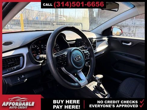 Used 2018 Kia Rio S image 9