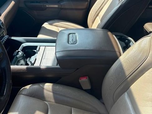 Used 2019 RAM 1500 Laramie Longhorn w/ Trailer Tow Group AWD/4WD image 17