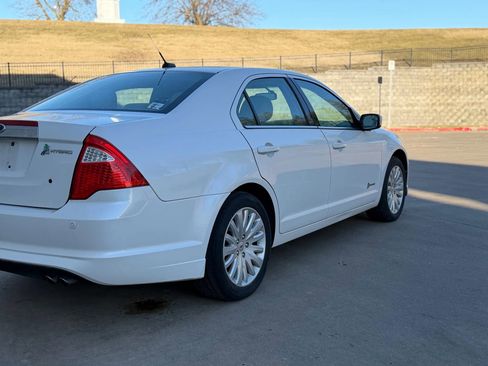 Used 2012 Ford Fusion Hybrid image 7