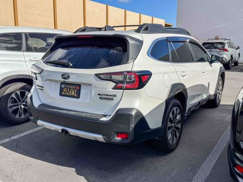 Used 2024 Subaru Outback Limited AWD/4WD image 8