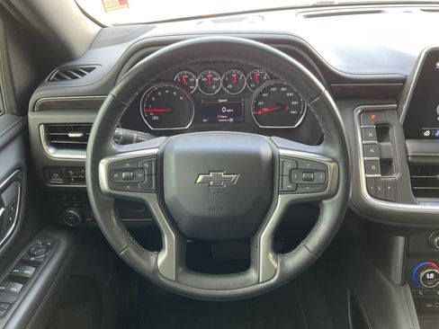 Used 2021 Chevrolet Tahoe Z71 w/ Rear Media and Nav Package AWD/4WD image 13