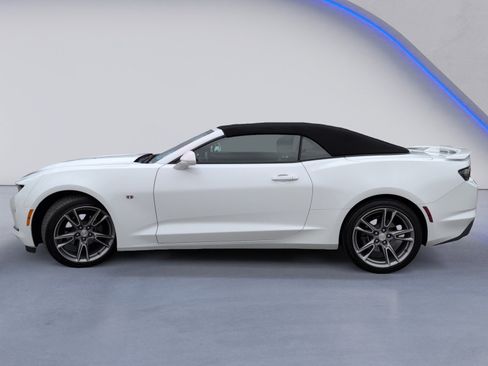 Used 2024 Chevrolet Camaro LT w/ RS Package image 10