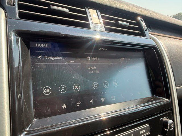 Used 2018 Land Rover Discovery HSE Luxury AWD/4WD image 27