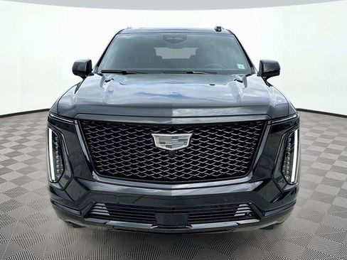 New 2026 Cadillac Escalade Platinum Sport w/ LPO, ONYX Package AWD/4WD image 2