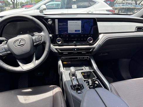 Certified 2026 Lexus TX 350 AWD w/ Technology Package image 19