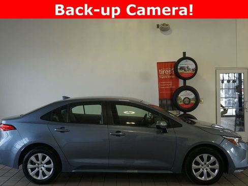 Certified 2024 Toyota Corolla LE image 2