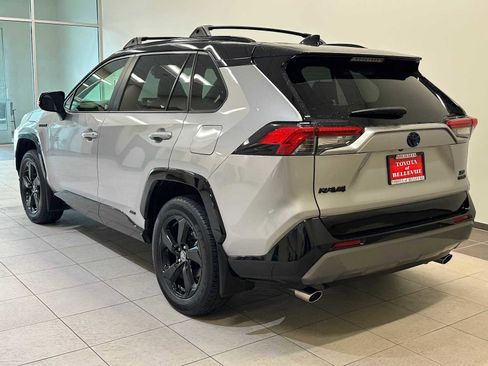 Used 2019 Toyota RAV4 XSE image 4
