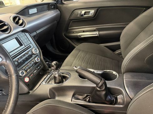 Used 2017 Ford Mustang GT w/ Black Accent Package image 7