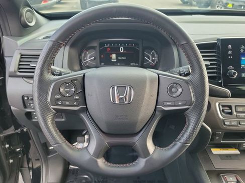 Used 2023 Honda Passport TrailSport image 25