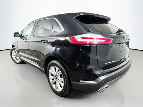 Used 2024 Ford Edge Titanium image 5