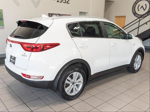 Used 2017 Kia Sportage LX w/ LX Popular Package AWD/4WD image 19