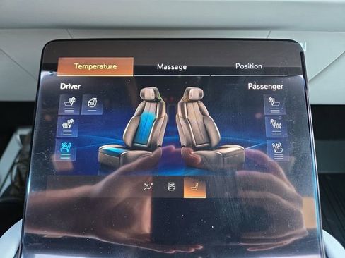 New 2026 Cadillac Vistiq Sport image 32